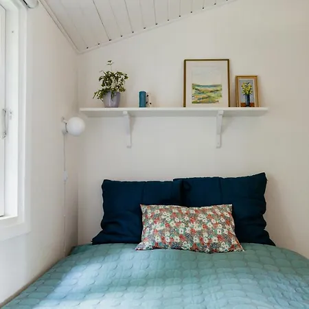 Renovated House With Charm And Outdoor Shower Hals