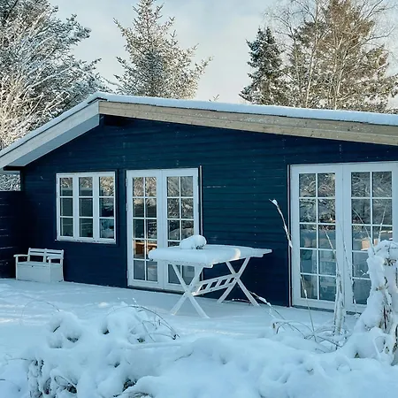 Feriehus Renovated House With Charm And Outdoor Shower